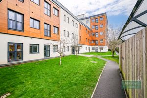 Photo 17- click for photo gallery